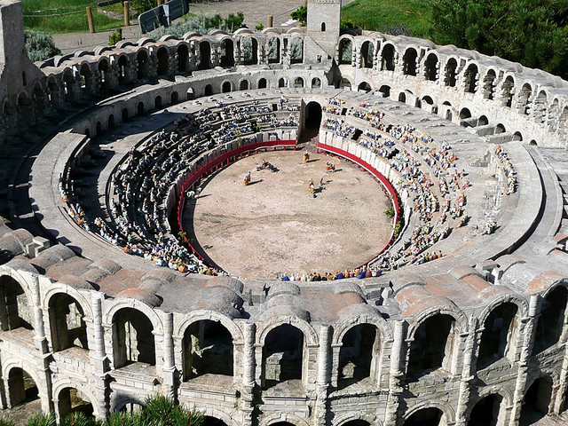 Arles Amphitheatre trip planner