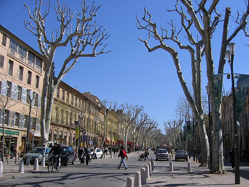 Cours Mirabeau trip planner